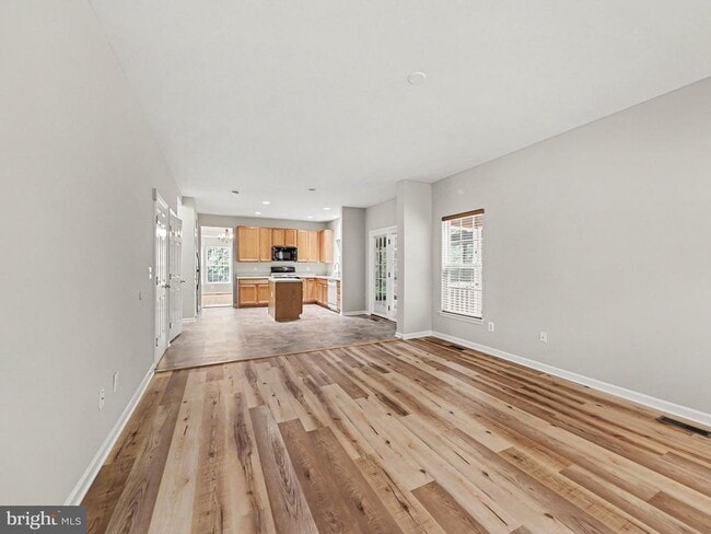 Photo - 5641 Eppes Island Pl