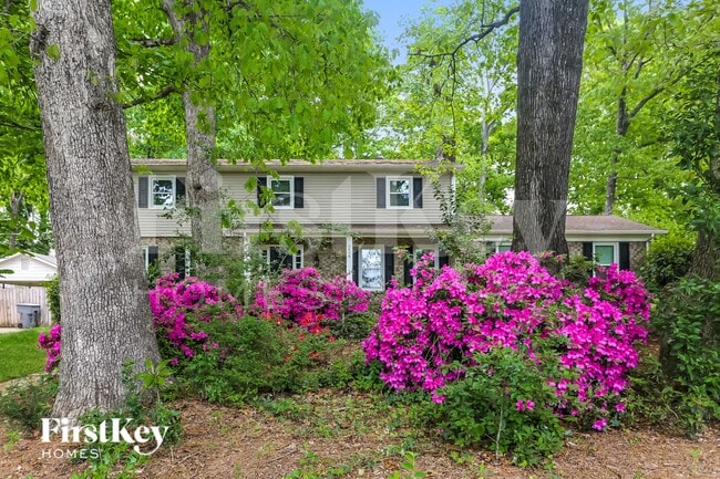 Building Photo - 6404 Pencade Ln