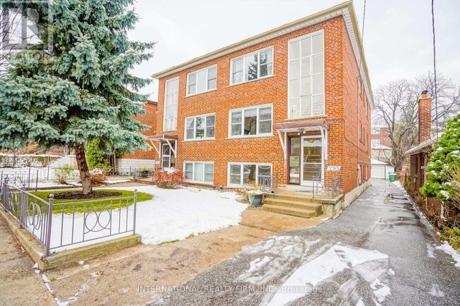 Photo - 293 Indian Grove Unit 3