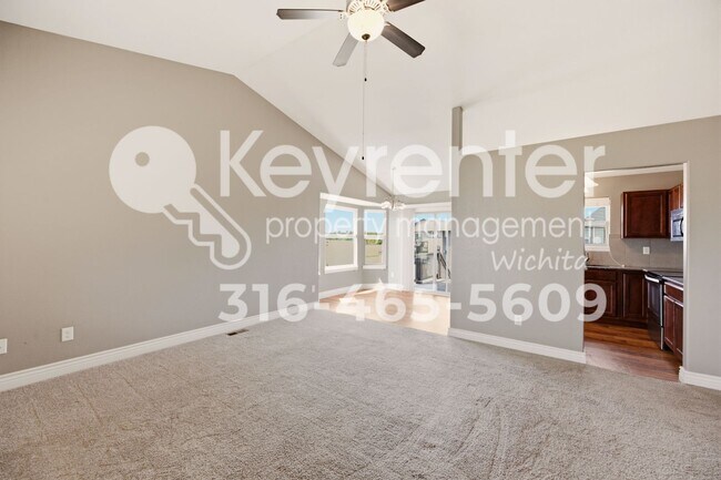 Photo - 311 N Grandstone St Unidad 311