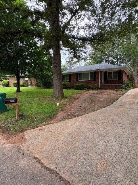 Photo - 2174 Trailwood Dr