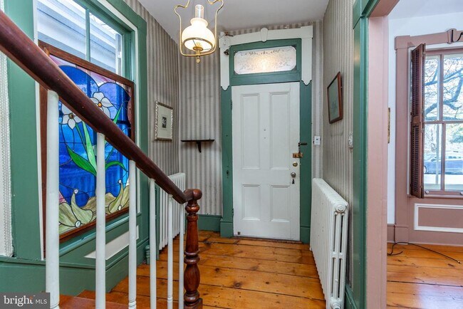 Photo - 45 York St House