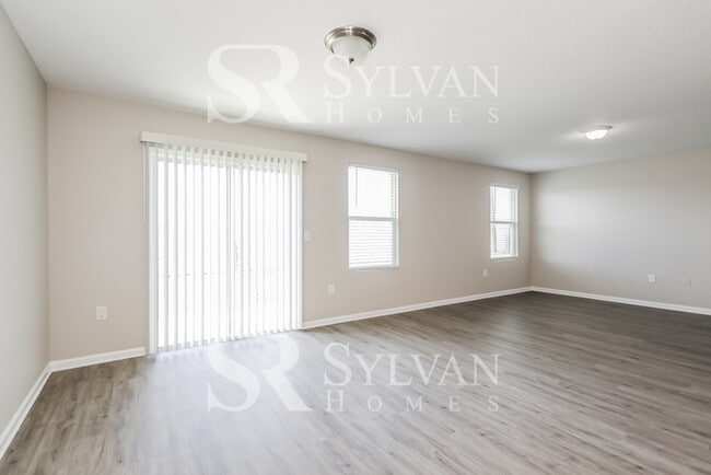 Photo - Move-in ready for new residents!