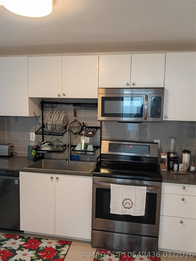 Photo - 2701 NE 9th Ave