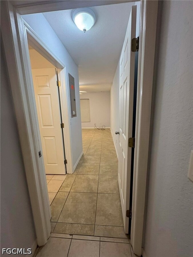 Photo - 1002 W 12th St