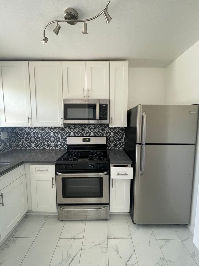 Photo - Glendale Terrace Apartments - AC Townhomes LLC