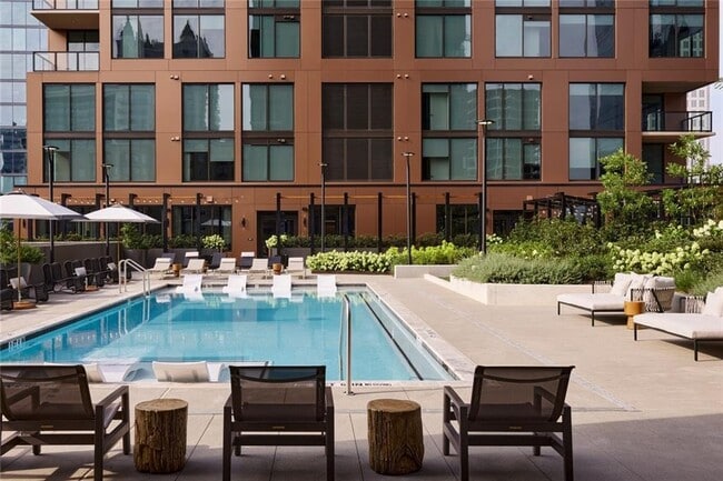 Photo - 1081 Juniper St NE Unidad S2i