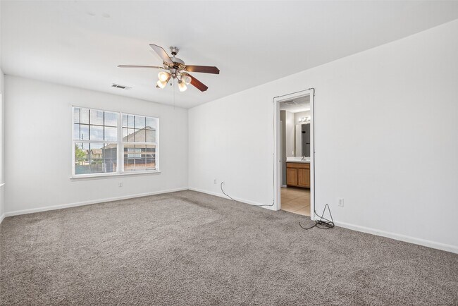 Photo - 15515 Waldron Cir Unit B