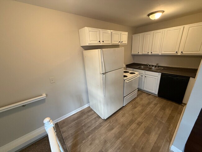 Photo - 1509 Boscobel St Unit B