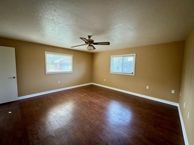 Photo - Two Bedroom Two Bathrooms BH Rental