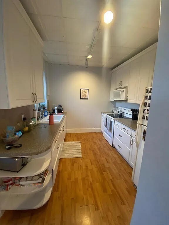 Photo - 42 Leamington Rd Apartamento Unidad rear