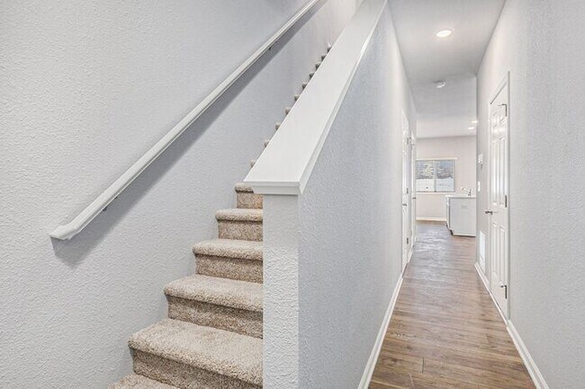 Photo - 1310 Timber Hollow Ct