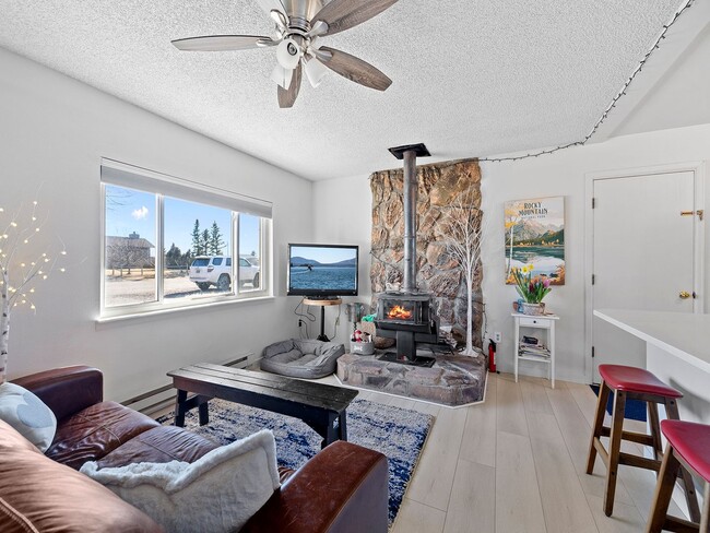 Photo - Adorable 2 Bedroom, 1 Bathroom Updated Home in Cheyenne!