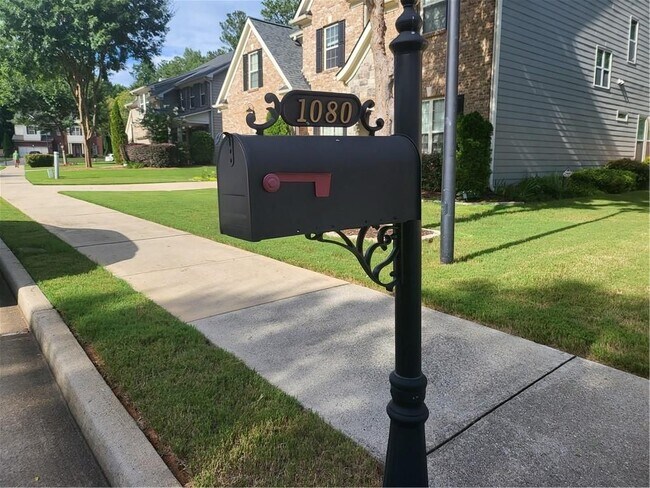 Photo - 1080 Colgan Ct