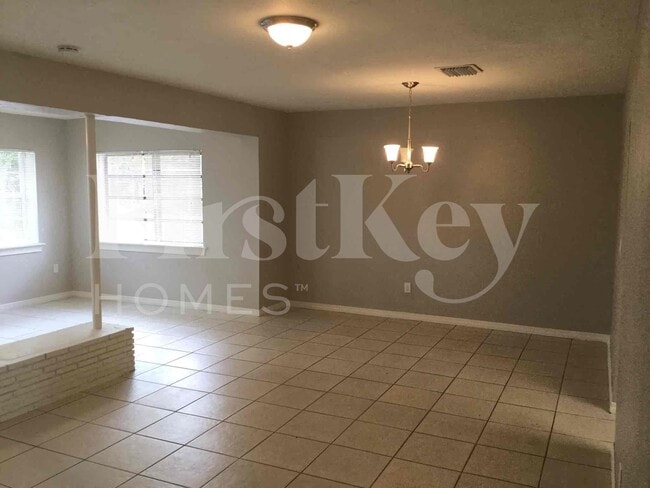 Photo - 980 NW 182nd St