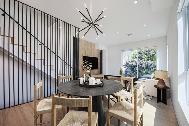 Building Photo - 715 N Gramercy Pl Unit # 715 1/2