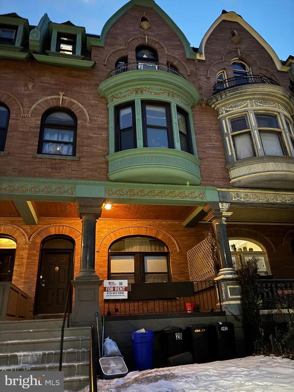 Photo - 4254 Parkside Ave