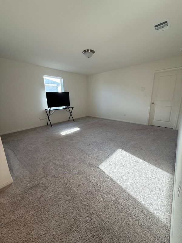 Photo - 107 Waterbuck Lp