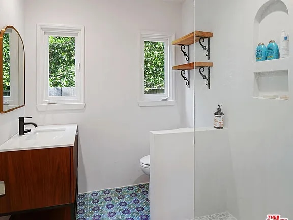 Photo - 628 Euclid St