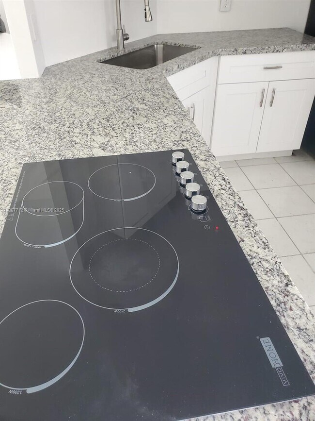 Photo - 3300 Spanish Moss Terrace Unit 411