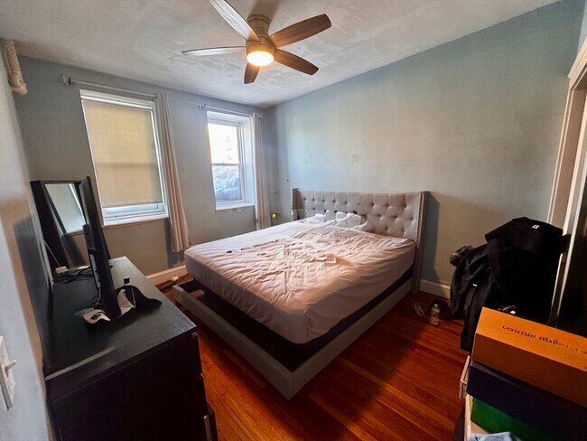1662 Commonwealth Ave Unidad 11