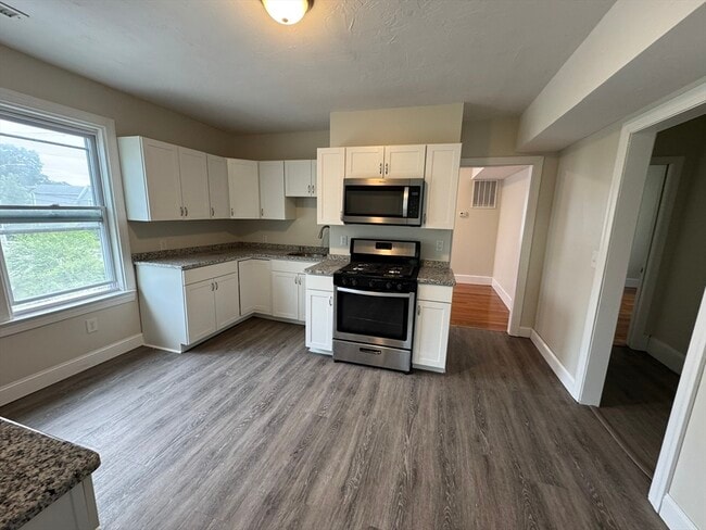 Photo - 72 Forest St Unidad 2