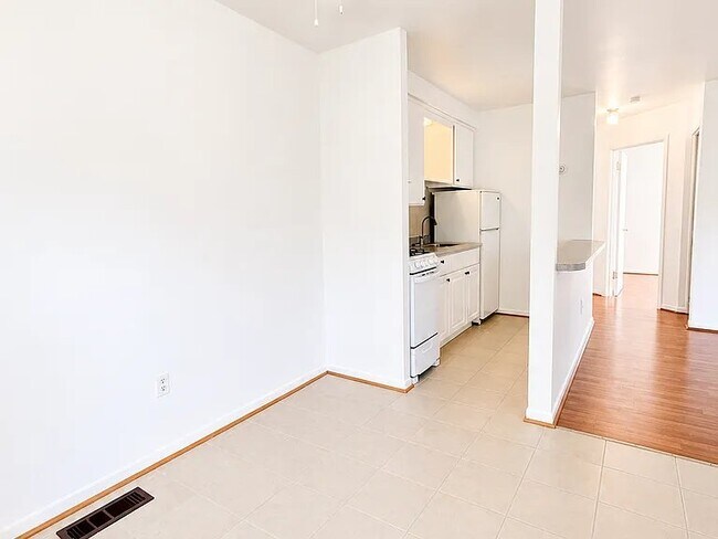 Photo - 48770 Shelby Rd Unit 13