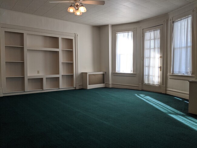 Photo - 412 Main St Unit 412 Main St.