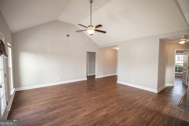 Photo - 6006 Virginia Pine Ave