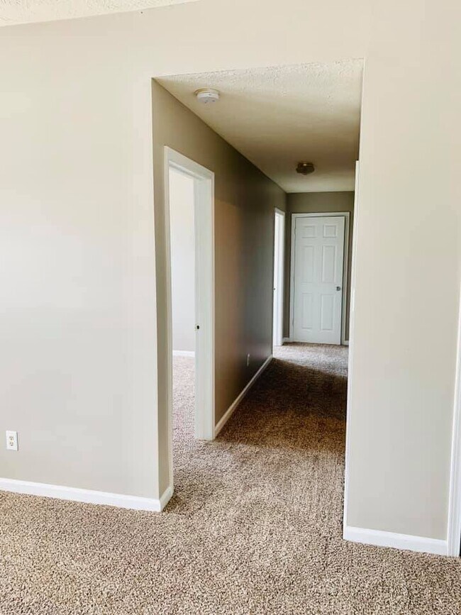 Photo - Stonegate Apartments