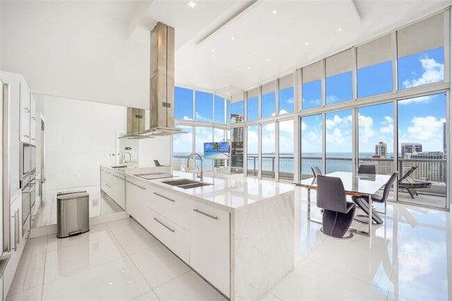 Photo - 495 Brickell Ave Unit 4101