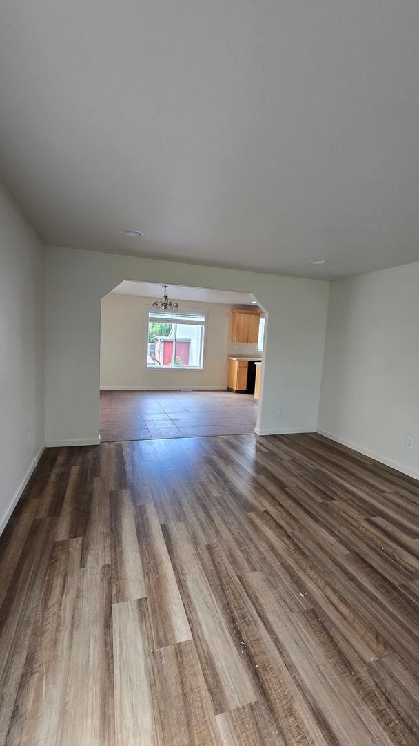 340 S Dovetail Ct