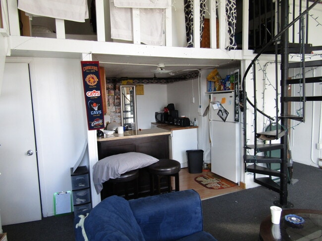 Apartment # 1 - 21 S Court St