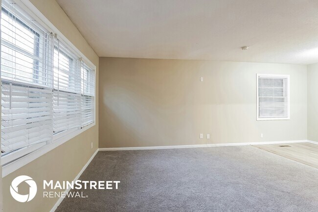 Photo - 324 13th Terrace NW