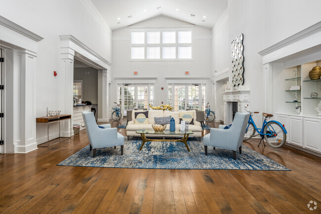 Interior Photo - The Savoy at Southwood Rental