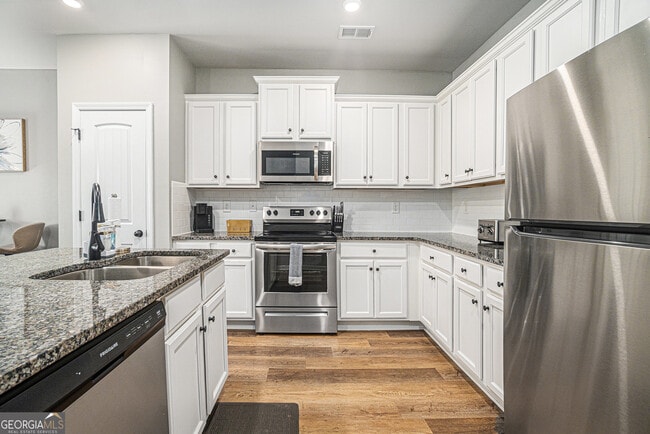 Photo - 2464 Bayrose Cir