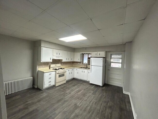 Photo - 117 53rd St