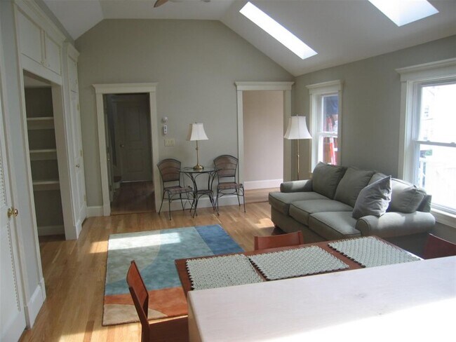 Photo - 117 Columbia St Unit 1