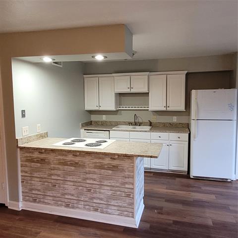 Photo - 6536 Meadowview Ln