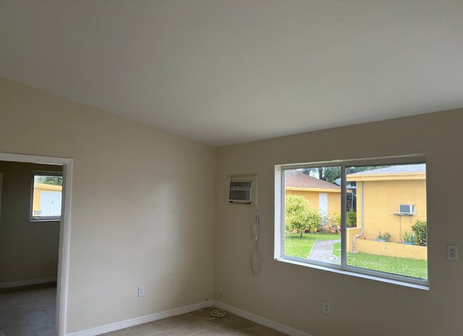 Photo - 2721 NW 28th St