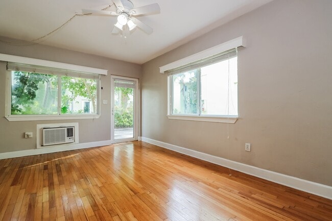 Photo - Studio Bed/1 Bath - Unit 604
