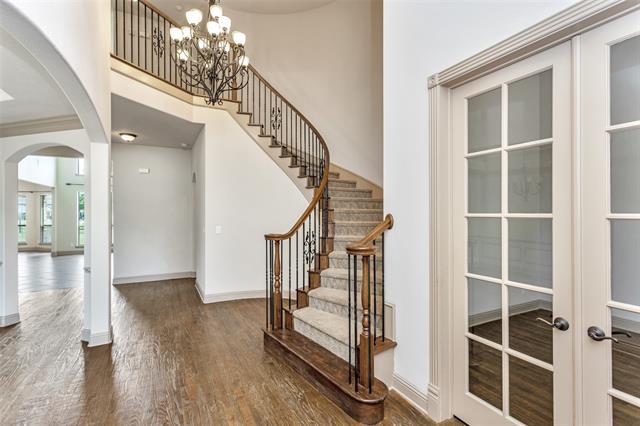 Photo - 1832 Canyon Ct