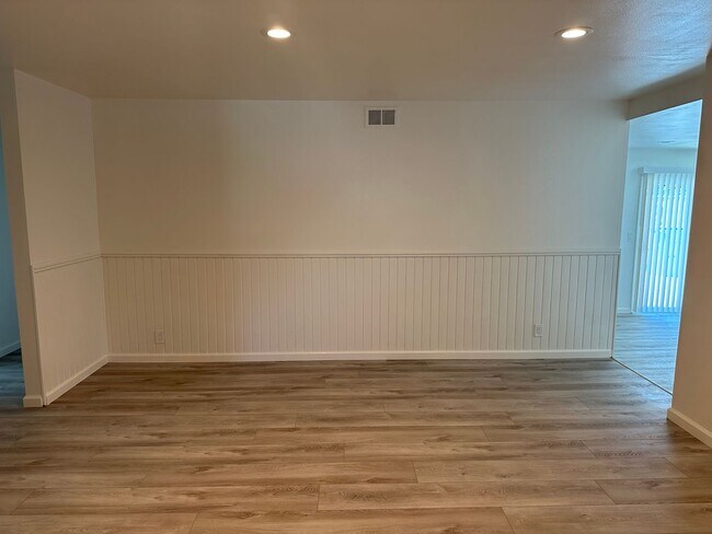 Photo - Beautifully Renovated 4 Bedroom 2 Bath Hom...