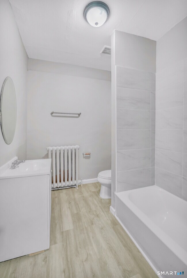 Photo - 4 Templeton St Unit 2B