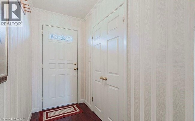 Photo - 2416 Rebecca St