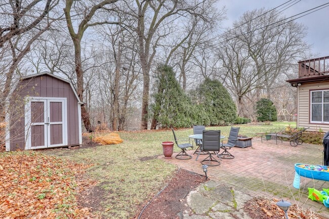 Photo - 6132 W Wells St