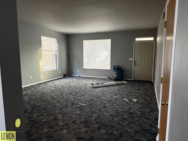 Building Photo - 1209 S 21st Ave Unit 2