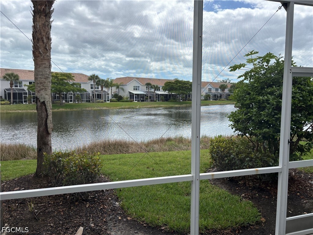 Photo - 8271 Village Edge Cir