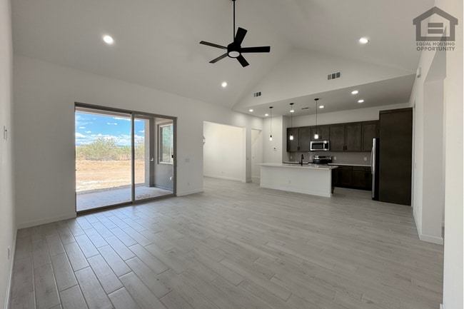 3Bed/2Bath House in North Surprise! BRAND NEW! NEVER LIVED IN! 1 ACRE LOT!