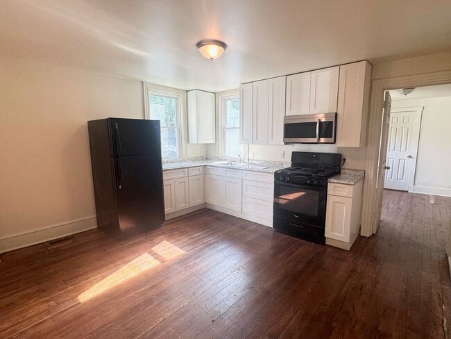 422 Nevin St Unit 1